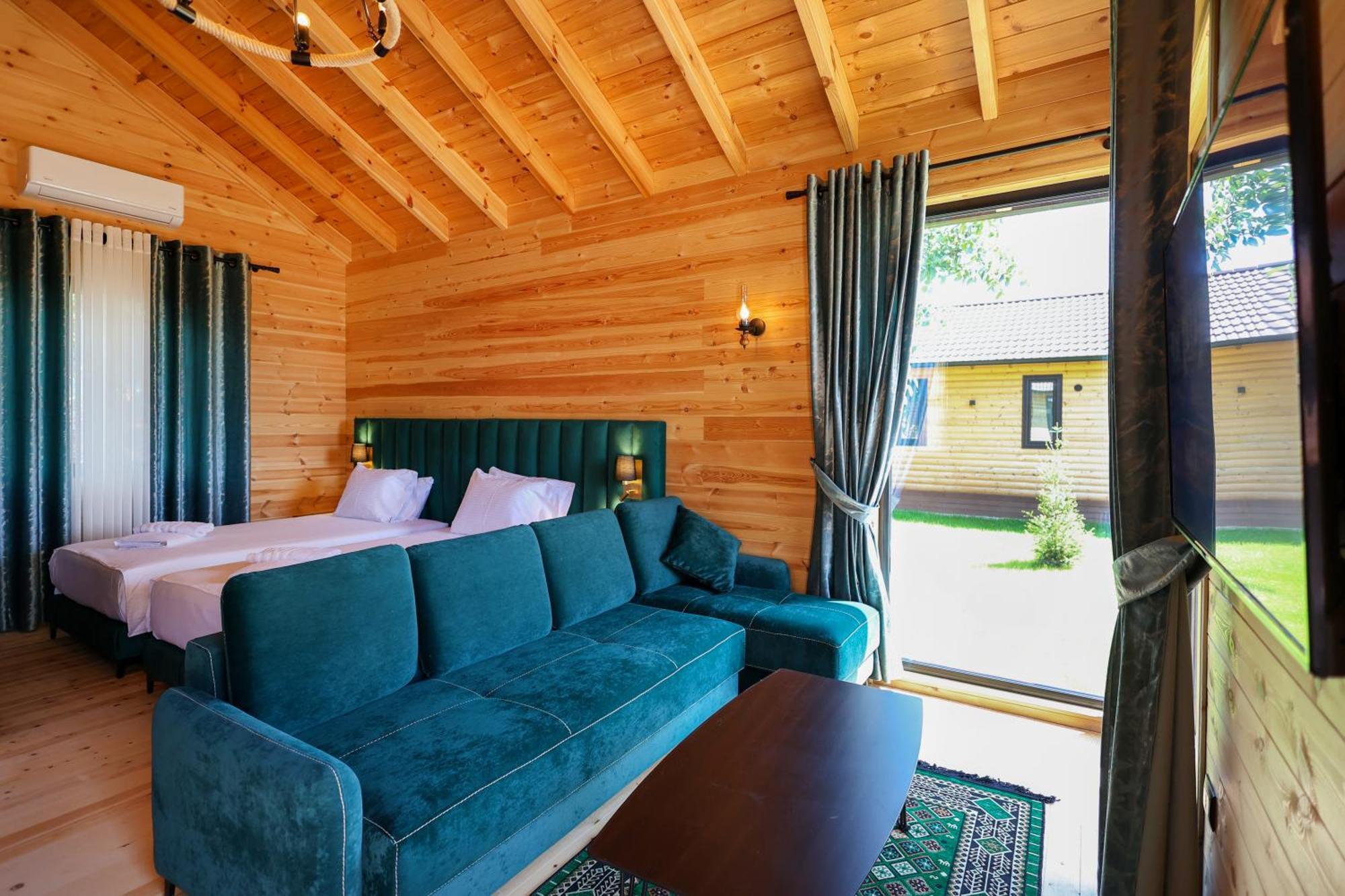 Hotel Bujtina Kapinova Berat Exteriér fotografie