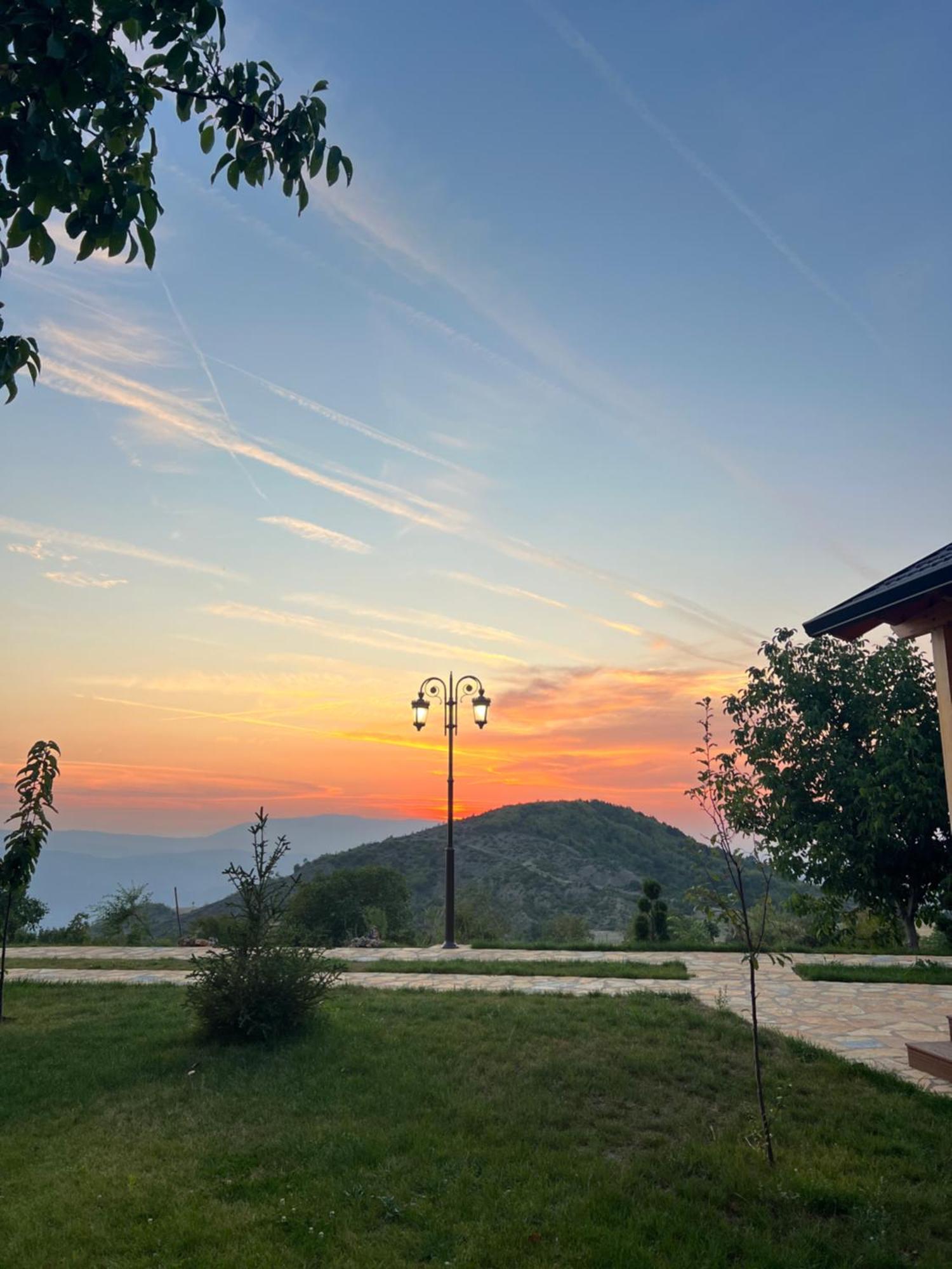 Hotel Bujtina Kapinova Berat Exteriér fotografie